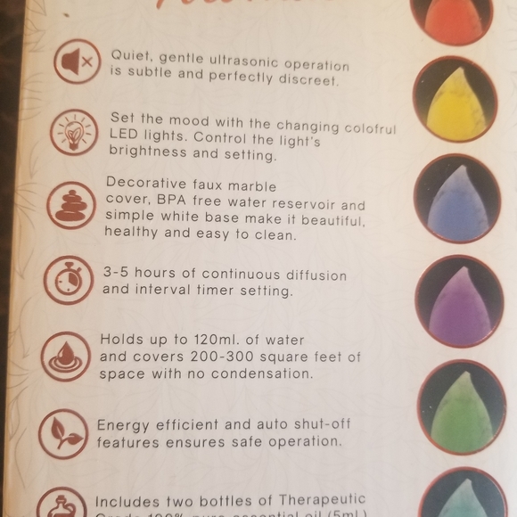 Two Aromatherapy Essential Oil Diffusers New - Picture 4 of 5